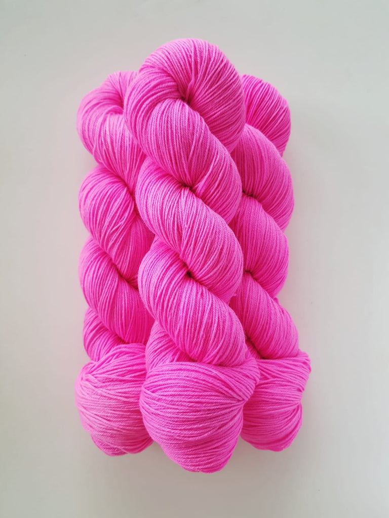 Very P!nk | Fingering Lane